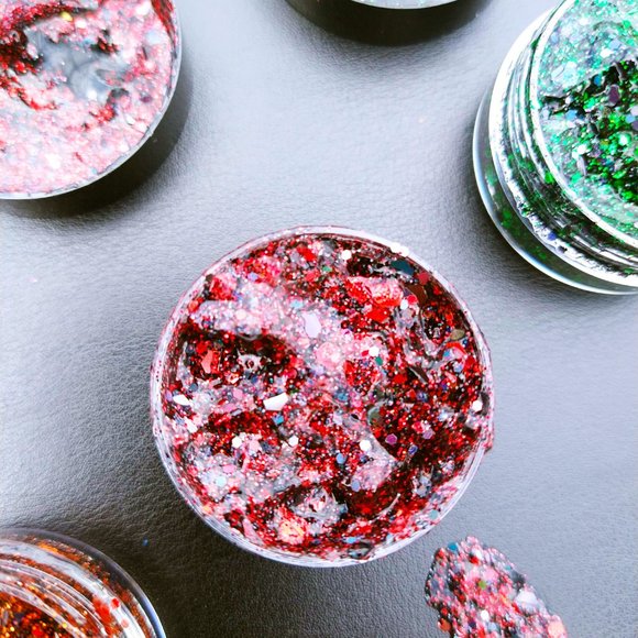 Alchemy Workshop Handmade Body Glitter Gel - Halloween Edition - Charmed (10ml) - Picture 4 of 8